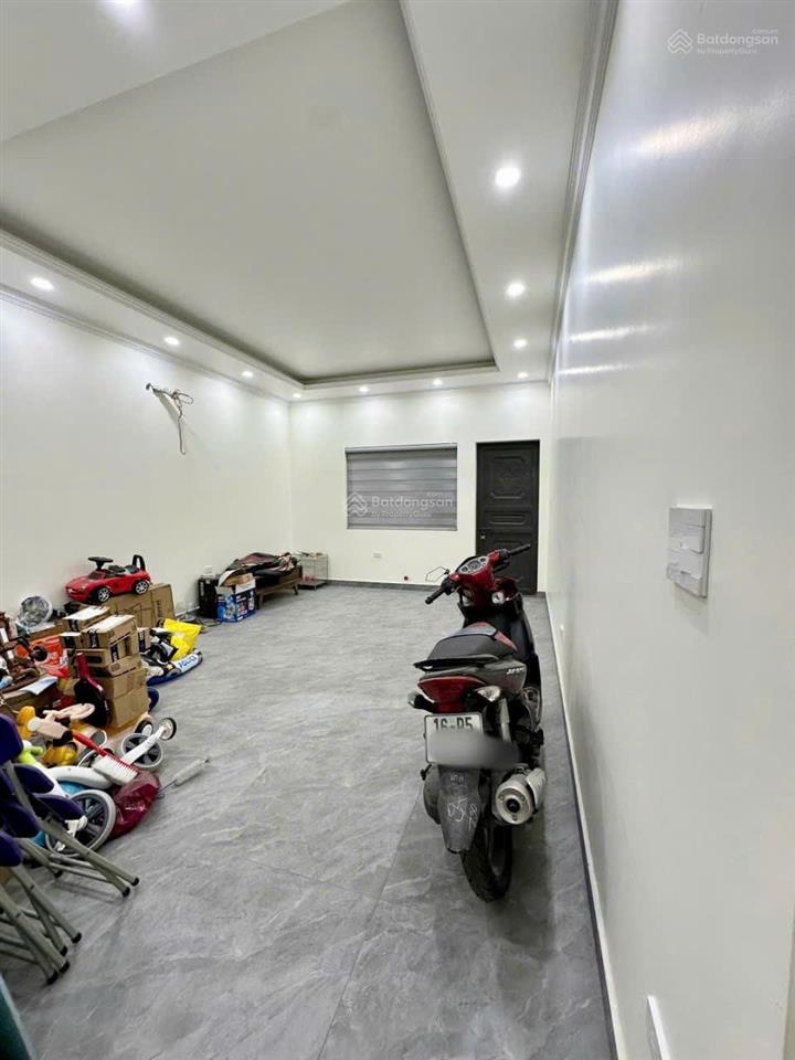 Bán nhà 4.5 tầng thang máy  mặt đường bùi viện  gần bệnh viện vimec