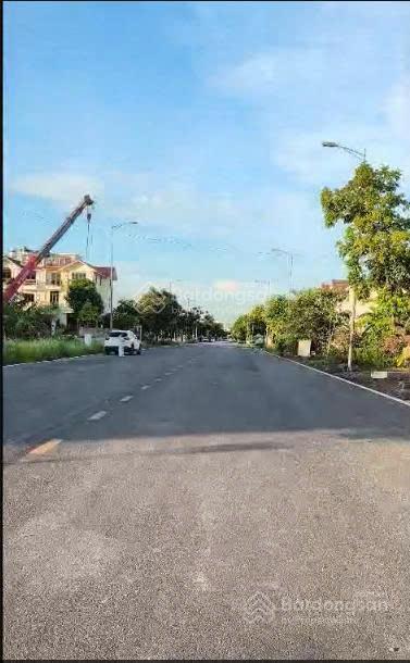 Cần bán biệt thự mê linh anh dũng có thang máy, đường 25m, bìa hồng 2 quyền tại hải phòng