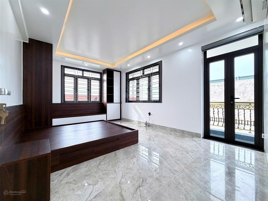 Cần bán biệt thự mê linh anh dũng có thang máy, đường 25m, bìa hồng 2 quyền tại hải phòng