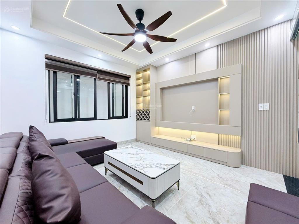 Nhà 4 tầng xây mới mặt đường 11m khu tđc vinhomes riverside, chợ hoa quả cầu bính, p. hồng bàng hp