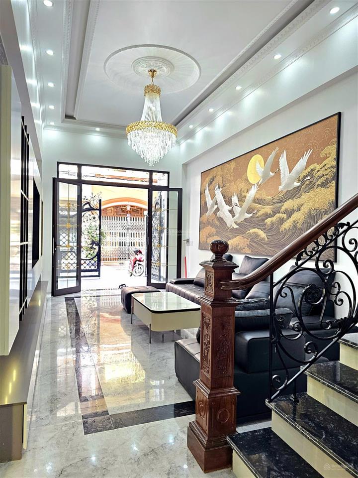 Giảm giá, giảm giá
nhà ở phân lô hồ tam bạc, đường 6m vỉa hè 2m giá chỉ 7 ty