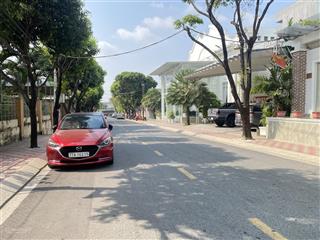 Bán đất 33m x 48m = 1580m2 thổ cư 100% mặt tiền đường công lý phường bình thọ tp thủ đức tp hcm