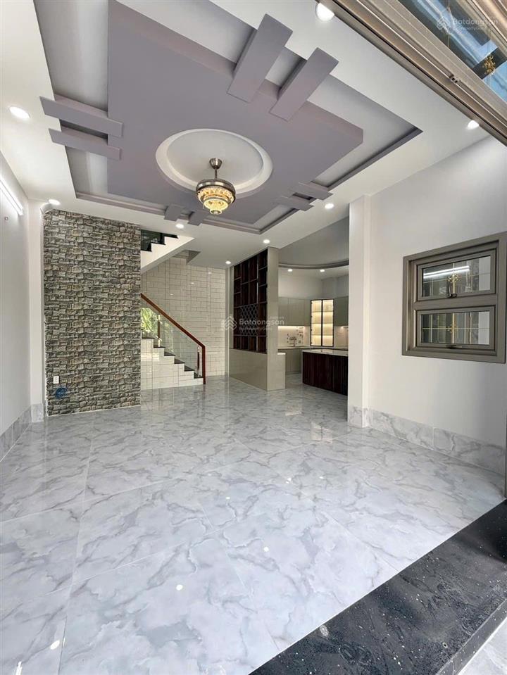 Bán nhà 3 tầng sân thượng ngay chợ hiệp bình phường hiệp bình chánh tp thủ đức tp hcm ngang 7,6m
