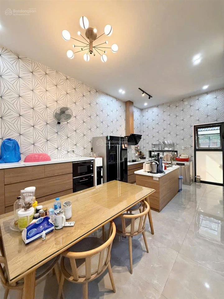 Biệt thự sân vườn 10x22 khu dân cư phường hiệp bình tp thủ đức tp hcm
