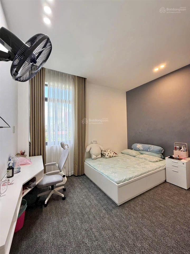 Biệt thự sân vườn 10x22 khu dân cư phường hiệp bình tp thủ đức tp hcm