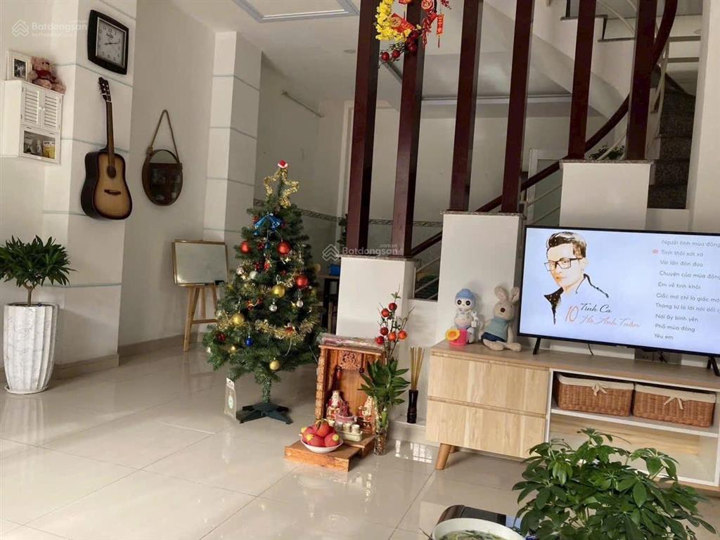 Bán nhà 3 tầng hẻm 520 quốc lộ 13 ngay vạn phúc city phường hiệp bình phước tp thủ đức tp hcm