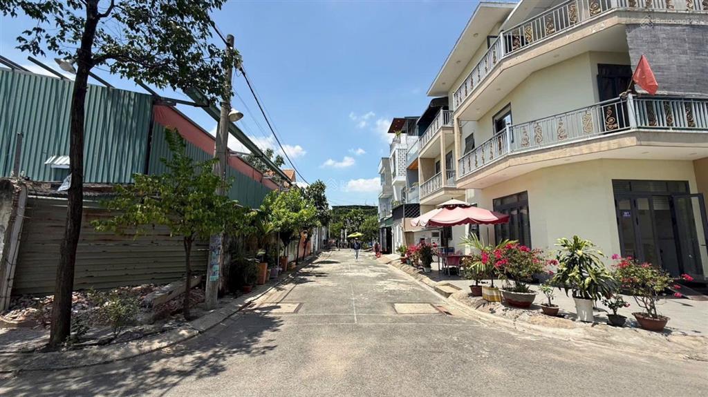 Bán lô đất f0 ngay kđt đông tăng long, chợ long trường phường long trường quận 9 tp hcm