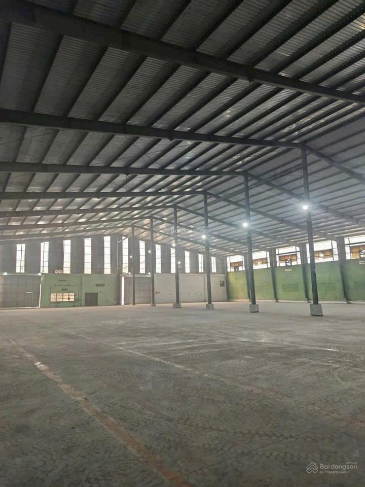 Cho thuê kho 1200m² mặt tiền đào sư tích giá 80tr bao vat