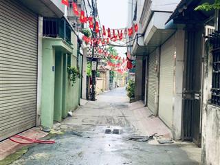 Bán nhà phú gia, phú thượng, gần cấp 3 tây hồ, 3 thoáng, 120m2, mt6, ngõ thông ô tô, 200tr/m2