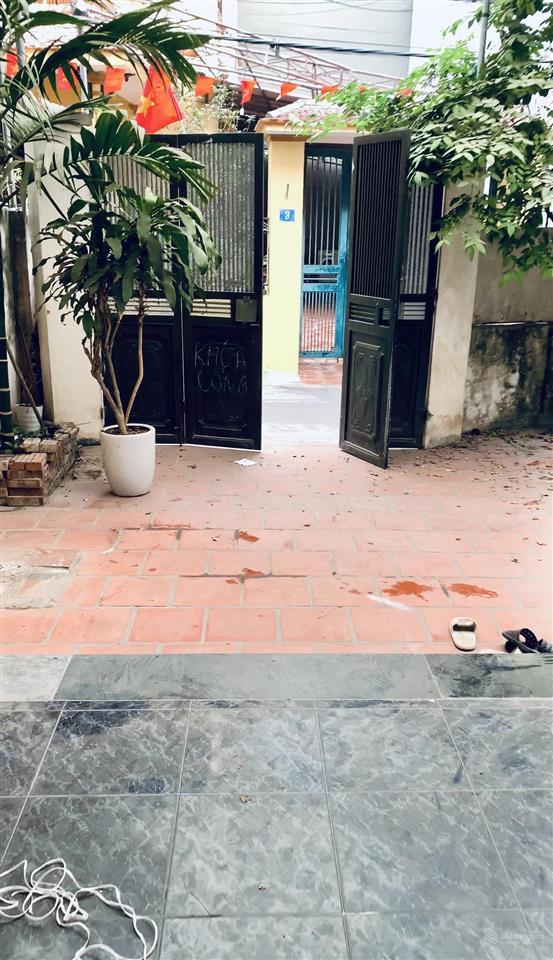 Mặt tiền 6m, lô góc, 120m2 ngay tại phú gia, gần cấp 3 tây hồ, ngã tư phú xá. giá cực tốt
