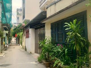 Lô đất nhỏ xinh còn xót lại. mặt ngõ thông giữa phú xá với phú thượng 36m2 4 chỗ đỗ cửa