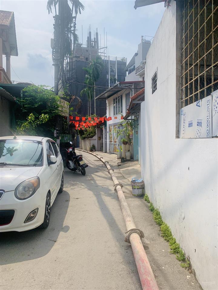 Chính chủ gửi nhà ngõ 209 phú thượng, chủ nhà đang rất thiện chí bán. hơn 100m² giá nhỉnh 200tr/m2
