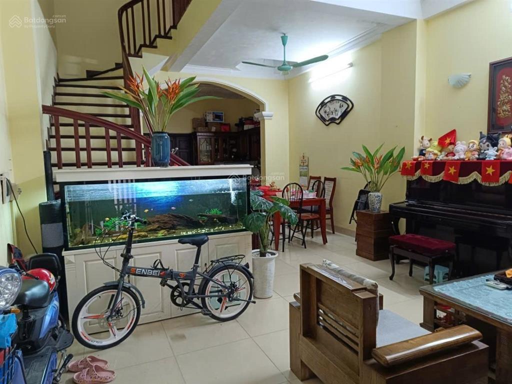 Bán nhà 5 tầng dân xây  xuân la  gần hồ tây, tài chính 17 tỷ. 65m2  mt 5m  ngõ 3.5m  2 thoáng