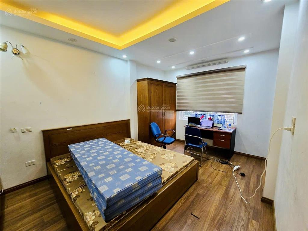 Chính chủ gửi bán nhà phú thượng 5 tầng, 50m2, ngõ thông ô tô đỗ cửa, dân xây 12 tỷ. gần c3 tây hồ.