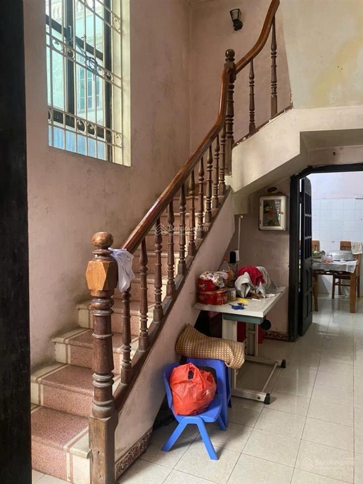 Chính chủ gửi bán căn nhà lô góc ngõ ô tô tại phú thượng (trong đê) tây hồ chỉ với 200tr/m2