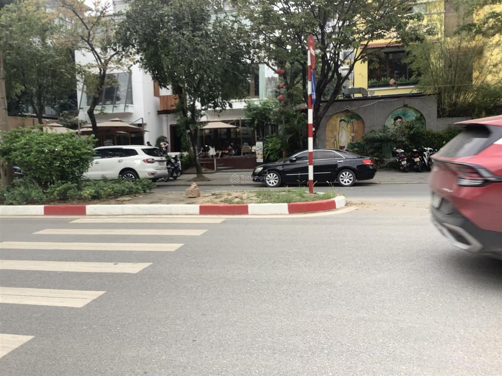 Bán đất thổ cư ngõ 205 xuân đỉnh dt 48m2 sổ đỏ chính chủ.