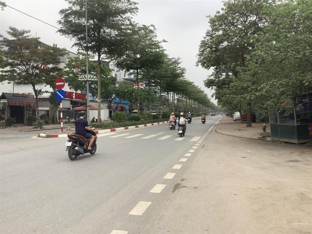 Bán đất thổ cư ngõ 205 xuân đỉnh dt 48m2 sổ đỏ chính chủ.