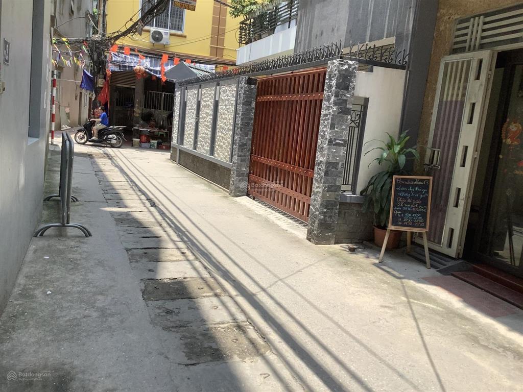 Bán nhà 5 tầng sổ đỏ 51m tại phường xuân đỉnh, ô tô 7 chỗ đỗ vào nhà