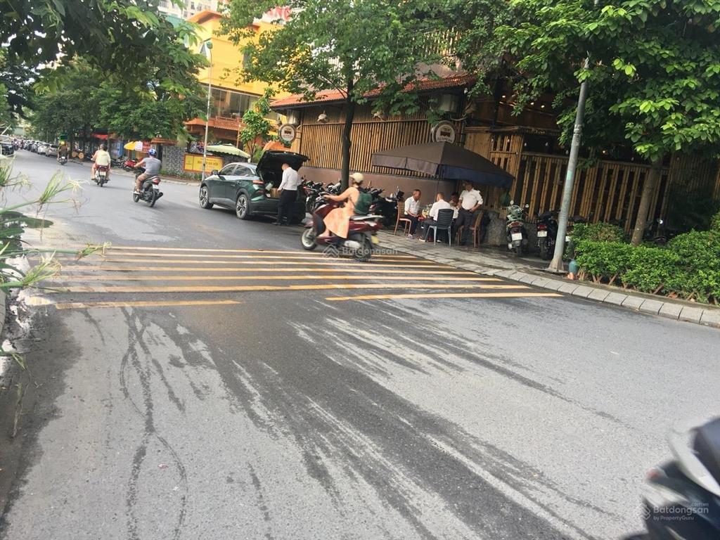 Bán đất liền kề ngô thì nhậm  hà đông, sổ đỏ 47.6m2 đường nhựa rộng 13m có vỉa hè 2 bên