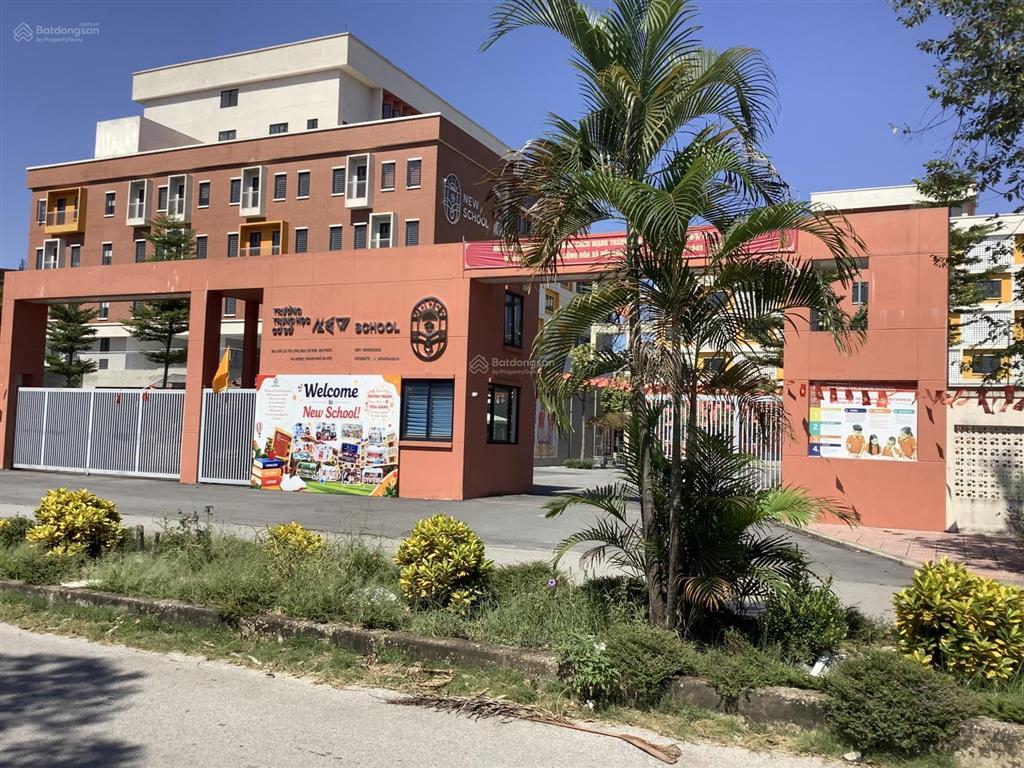 Bán đất liền kề trục đường chính tại khu đô thị văn khê  hà đông, sổ đỏ 50m2 đường rộng 30m