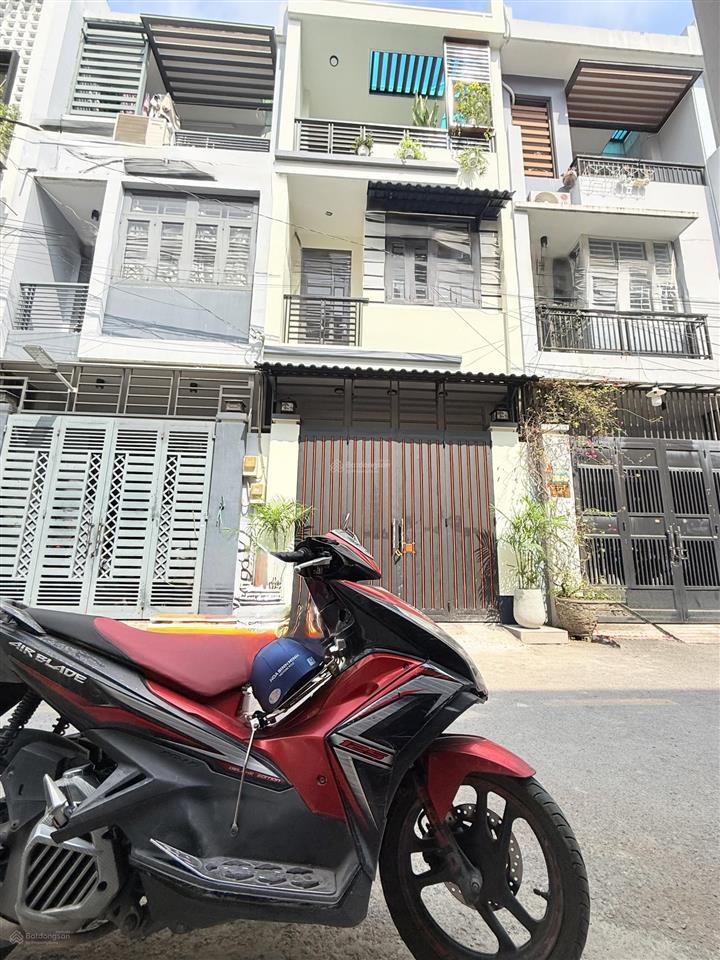 Bán nhà 1trêt 2lầungay quốc lộ 13sát kdt vạn phúc,nhà mới sạch sẽcao ráo,giá bán 7,2ty tl