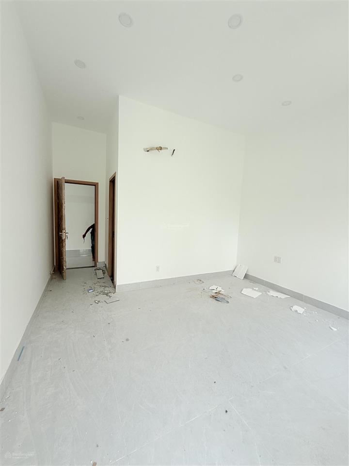 Cho thuê biêt thự nguyên cănhiệp bình chánh5pngiá 28,5tr/th 0389 979 ***