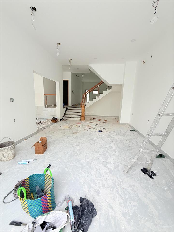 Cho thuê biêt thự nguyên cănhiệp bình chánh5pngiá 28,5tr/th 0389 979 ***
