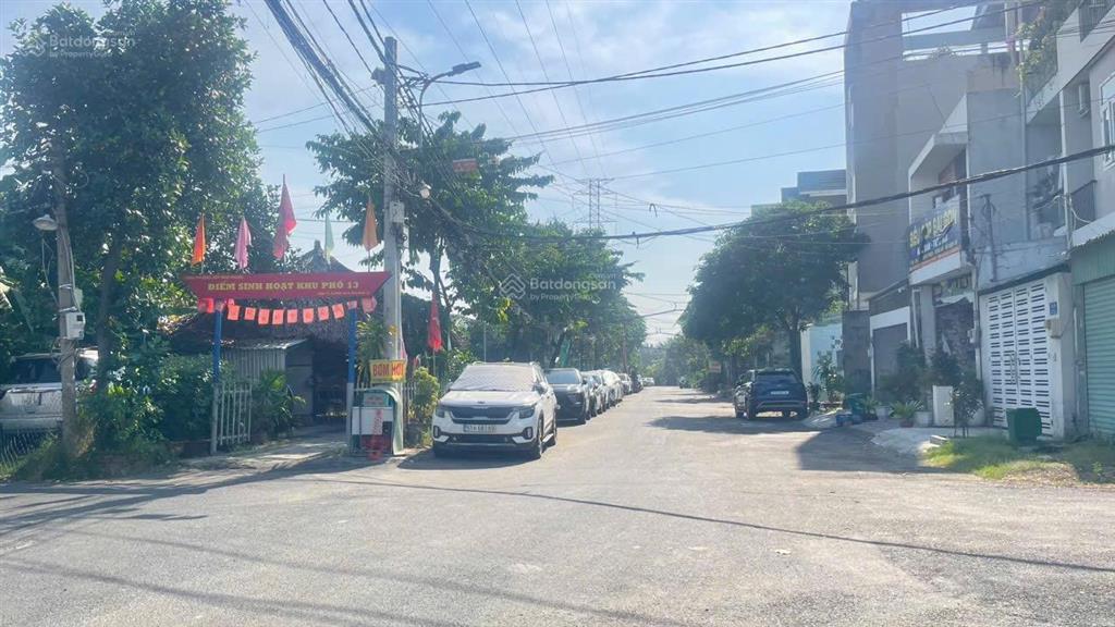 Bán nhà 1trêt lầu hẻm 12 đường số 8hiệp bình phước.