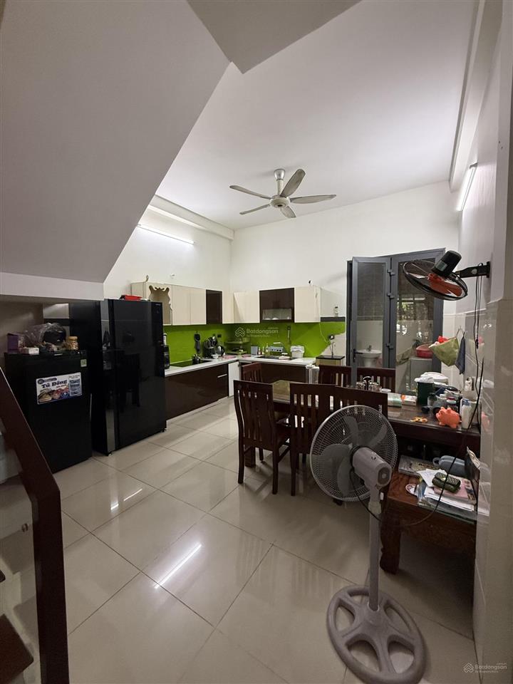 Bán nhà 1 trệt 2 lầu, đường số 8, hiệp bình phước, 9,5 tỷ, 82m², hàng hot
