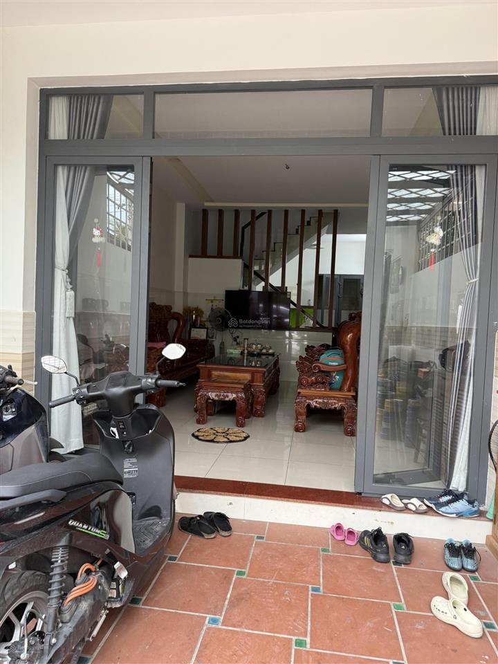 Bán nhà 1 trệt 2 lầu, đường số 8, hiệp bình phước, 9,5 tỷ, 82m², hàng hot