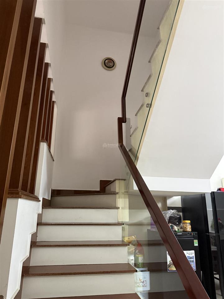 Bán nhà 1 trệt 2 lầu, đường số 8, hiệp bình phước, 9,5 tỷ, 82m², hàng hot