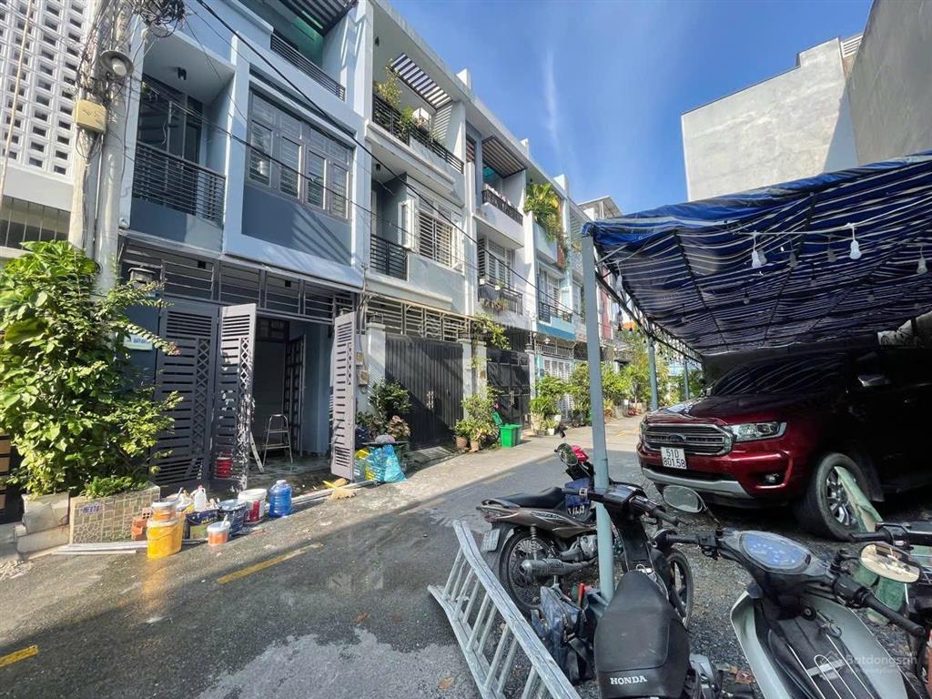 Bán nhà 1trệt 2lầu ngay quốc lộ 13, p. hiệp bình, tp hcm