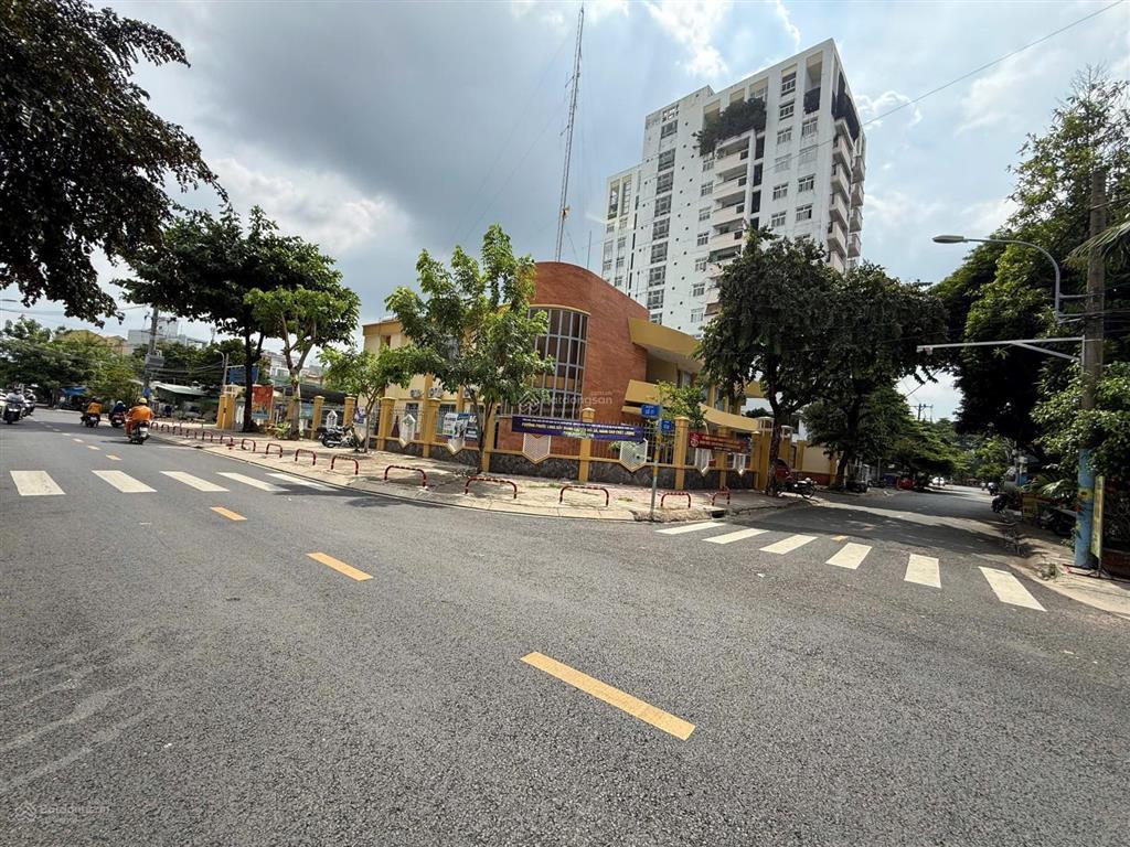 Bán đất biệt thự ngay global city, kdc sài gòn bình an, dt 345m2 giá 29,9 tỷ còn tl