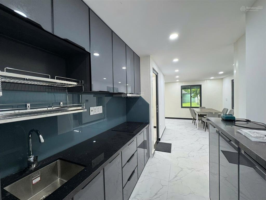 Cho thuê nhà villa sân vườn 500m2 cạnh vinhomes grand park q9, phường long bình, quận 9