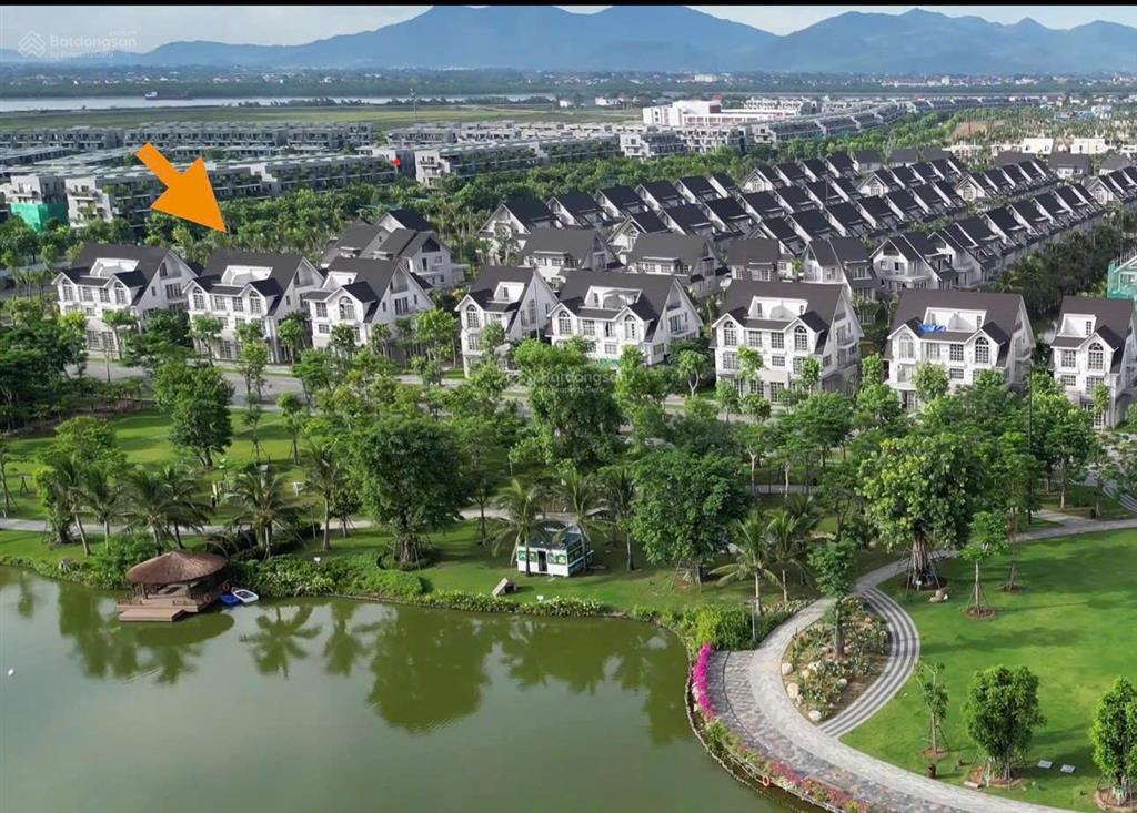 Nhượng siêu phẩm biệt thự đảo swanlake view hồ thiên nga, giá cực tốt chỉ 22 tỷ. 0983 908 ***
