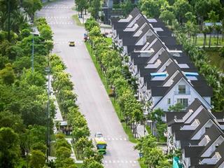 Nhượng siêu phẩm biệt thự đảo swanlake view hồ thiên nga, giá cực tốt chỉ 22 tỷ. 0983 908 ***