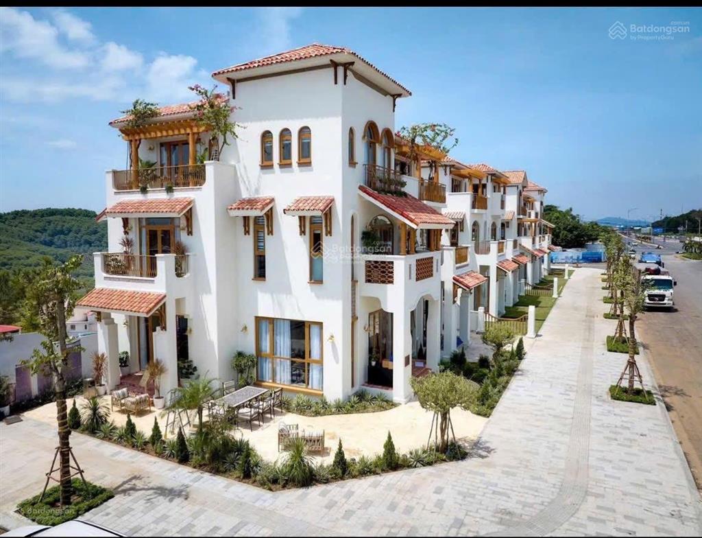 Khách nào cần tìm một căn biệt thự riêng, cách biển 350m. sở hữu lâu dài.  ngay