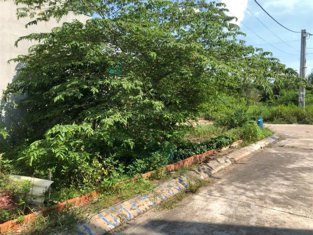 Nền góc 2 mt  hẻm 53 đường 8 lò lu  6 tỷ/120m2