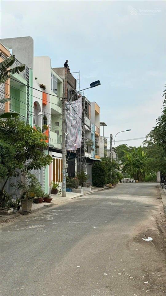 Nền đất ngay cạnh đông tăng long 4,05 tỷ/60m2