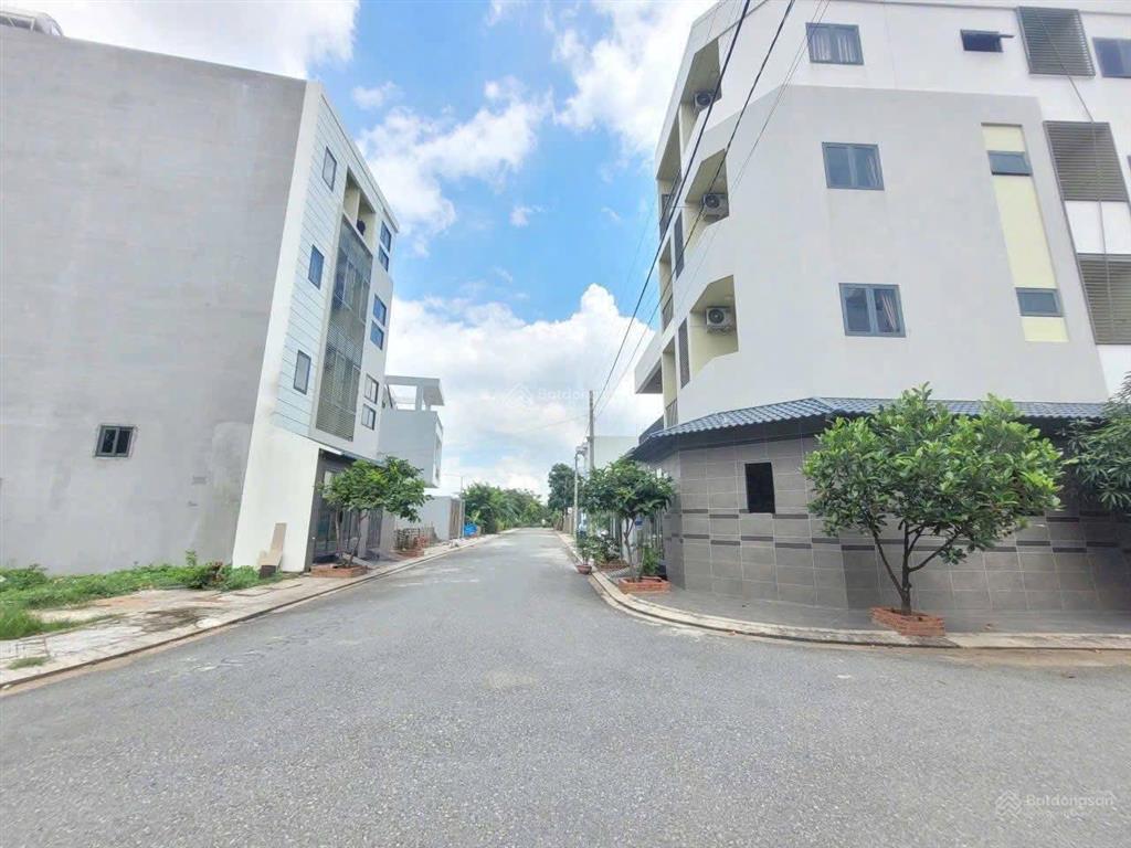 Nền đất đẹp hẻm 32 đường võ văn hát 4,85 tỷ/83,5m2