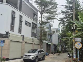 Bán nền góc 2 mặt tiền đường 8 lò lu  ngay cổng sau đông tăng long