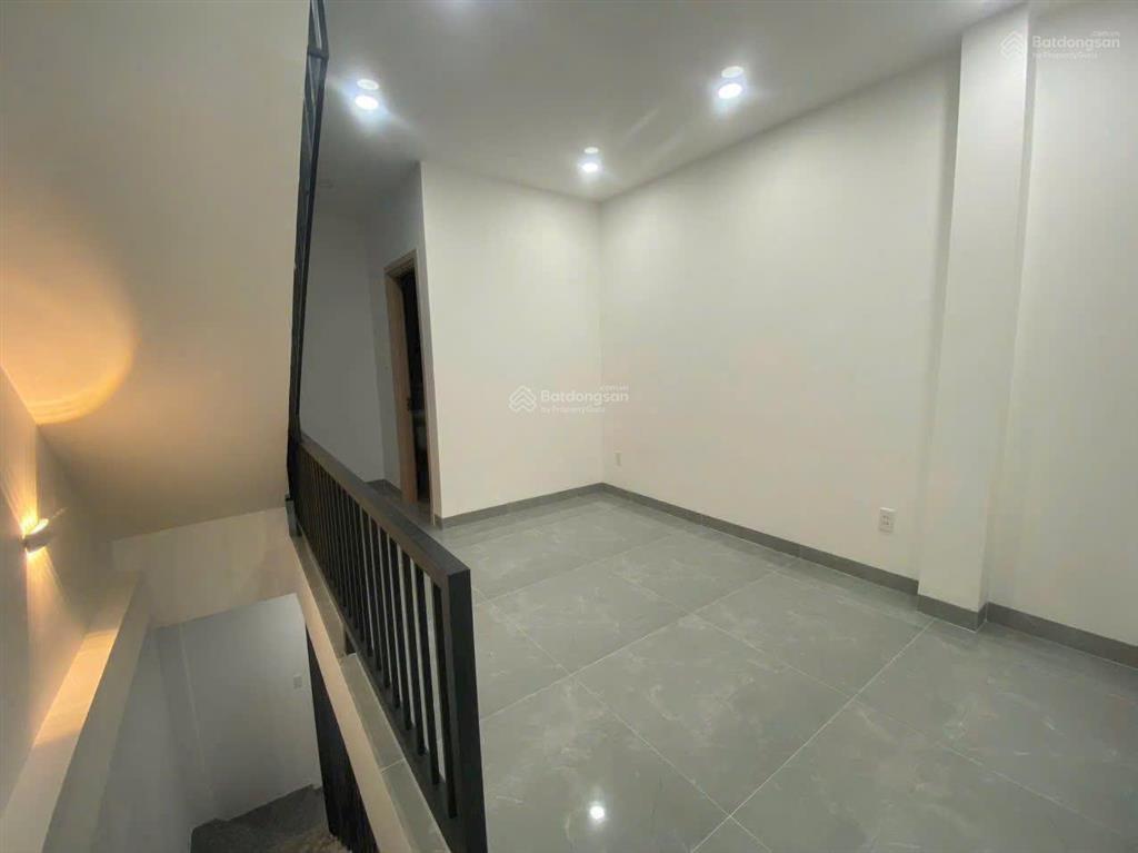 Bán nhà 4 tầng mới xây  full nội thất đường số 1 ndt  5,68 tỷ