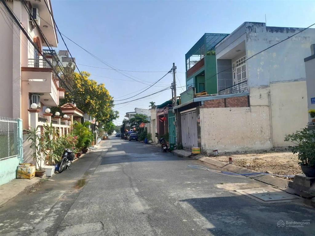 Bán 2 nền đất mặt tiền hẻm 7  đường 182  6,2 tỷ/80m2