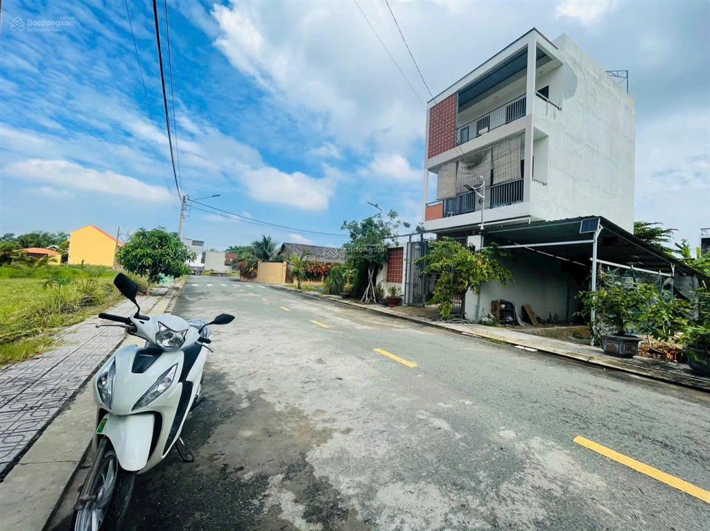Bán nền c37 kdc long thuận  view hướng sông  4,45 tỷ/80,5m2