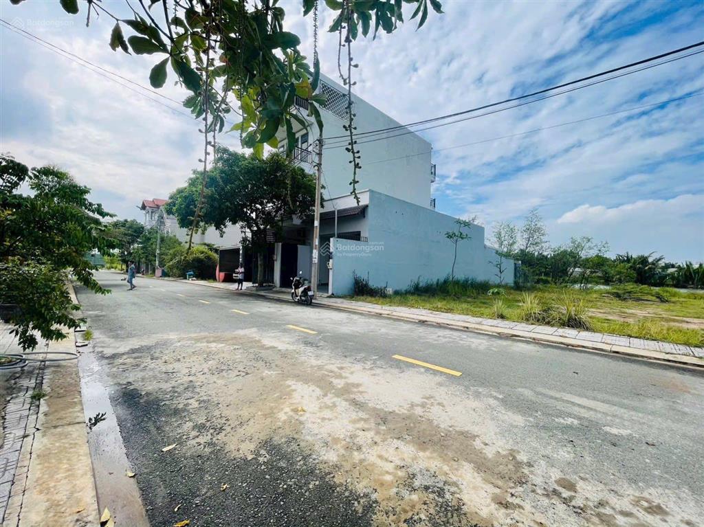 Bán nền c37 kdc long thuận  view hướng sông  4,45 tỷ/80,5m2