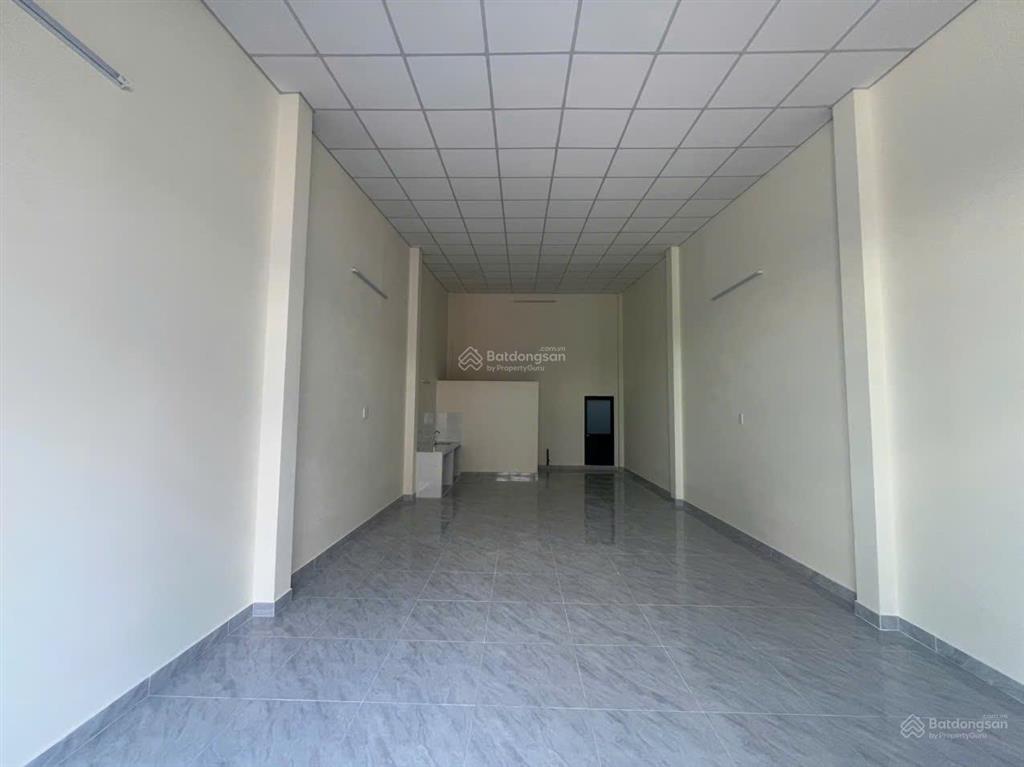 Bán nhà cấp 4  mặt tiền chợ đường 144 xa lộ hà nội  7,49 tỷ