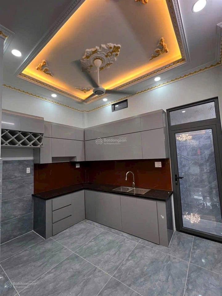 Nhà 4 tầng  mặt tiền hẻm 230 lò lu  6,99 tỷ
