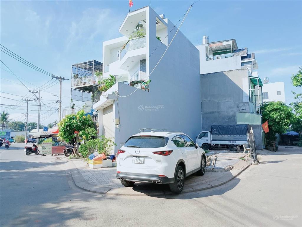 Bán nền góc 2 mặt tiền đường 8 lò lu  7,35 tỷ/105m2