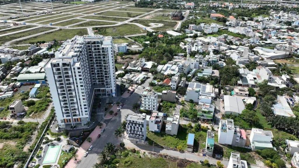 Nền đất mặt tiền kinh doanh gò cát  5,2 tỷ/81m2