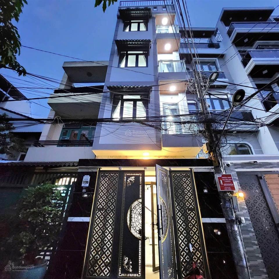 Bán nhà 4 tầng ngay đại học tài chính hải quan  lê văn việt  7,95 tỷ 5 pn 5 wc